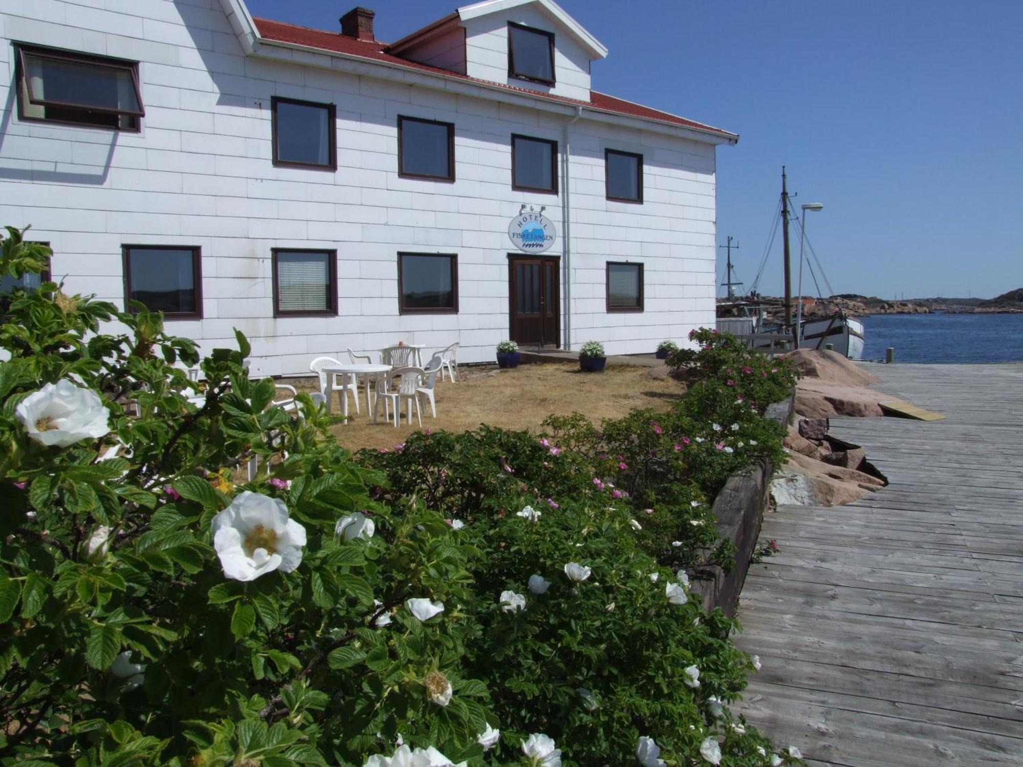 Hotell Fisketangen Kungshamn Exterior photo